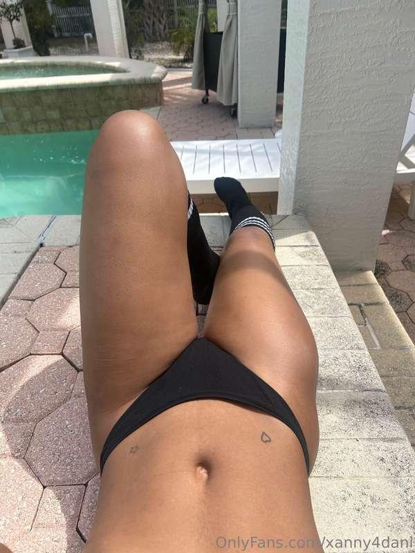 Legs legs legs  Oh and tummy