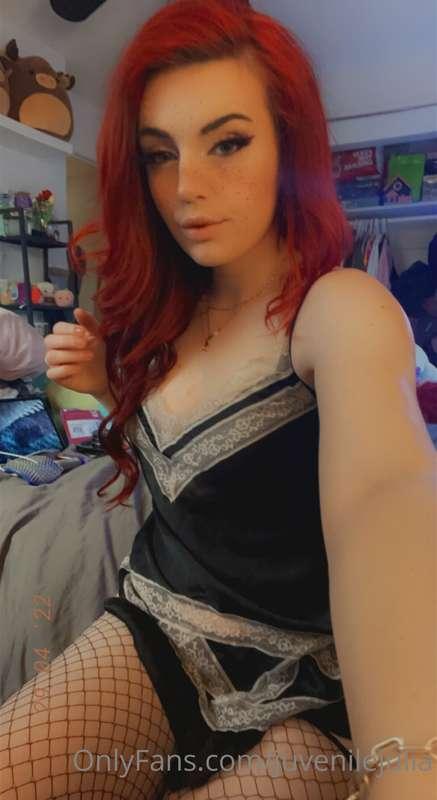 juvenilejulia image #1