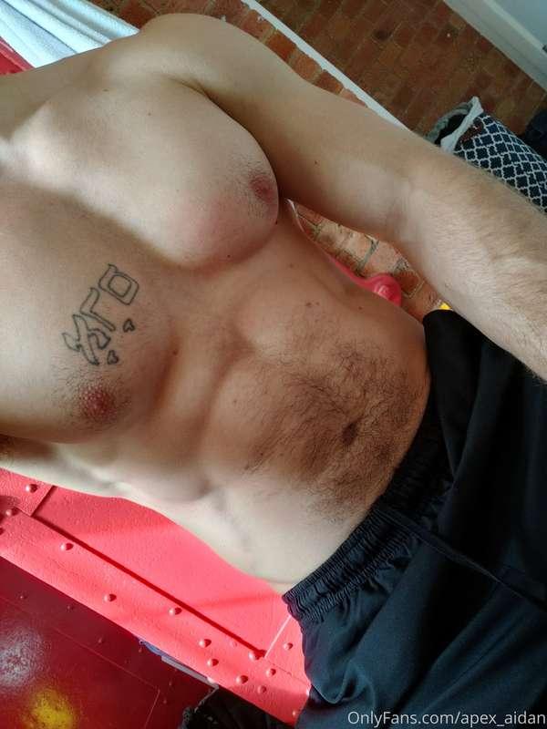 Chest day. What videos would you like to see guys? I'll do w..