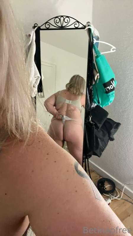 Need to be spanked😋