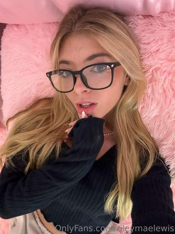 tip if you think im a cutie 🥰