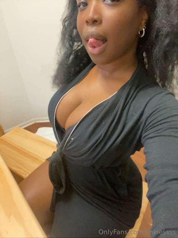 Ill be sexting tn on my VIP page…let’s play 🥵😘 https://onlyf..