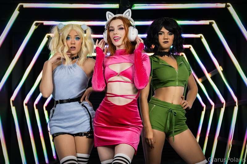 How did you like the BTS video?? So fun right? 🤭 These ladie..