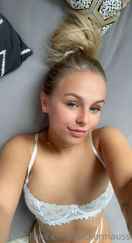 Guten Morgen mein Süßer , ich wünsche dir einen guten start ..
