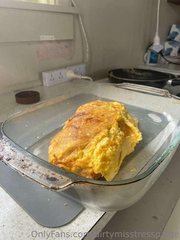 When ChubbyHubby makes an omelette with 12 eggs . Needed a n..