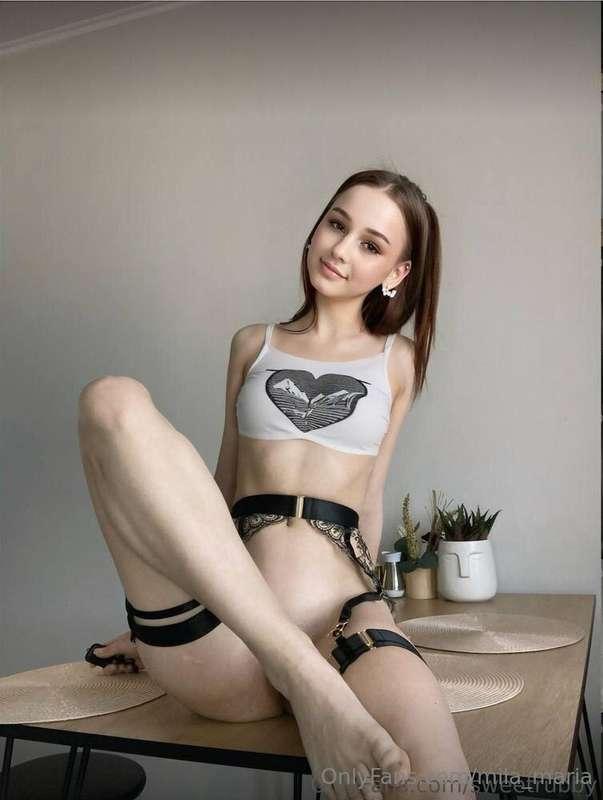 Subscribe for free to @sweetrubby @sweetrubby She wants you ..