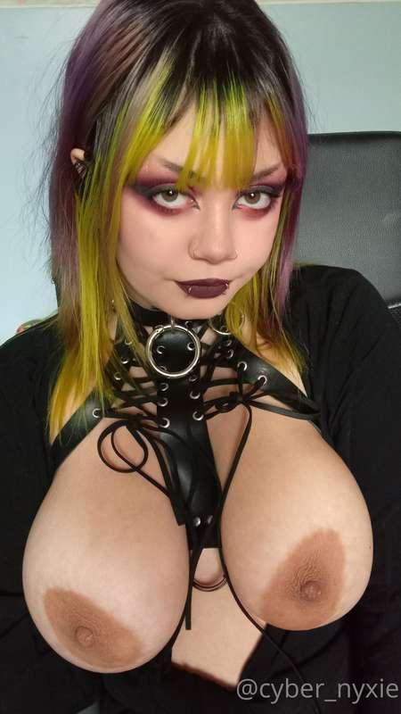 cyber_nyxie image #7