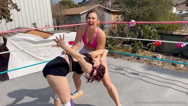 buttwrestling image #2
