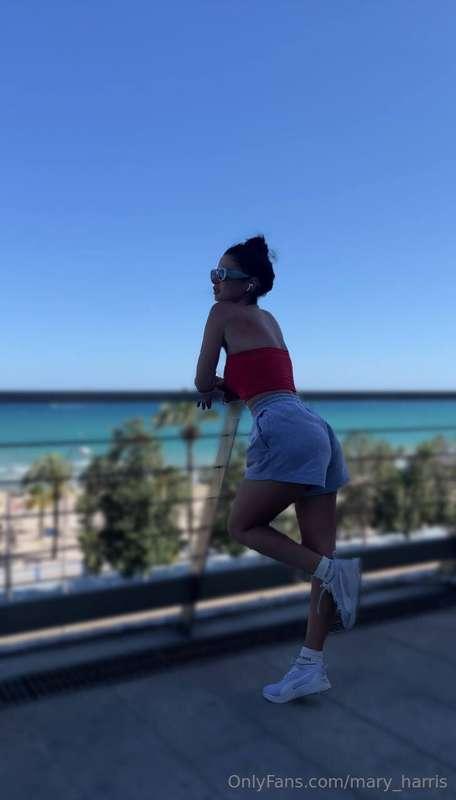 A beautiful sea view is not just a picture, but a whole worl..