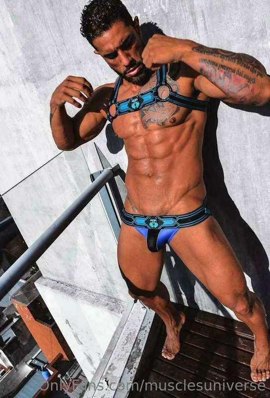 Ex argentinian soccer player and stripper @marchioamorocho 🔥..