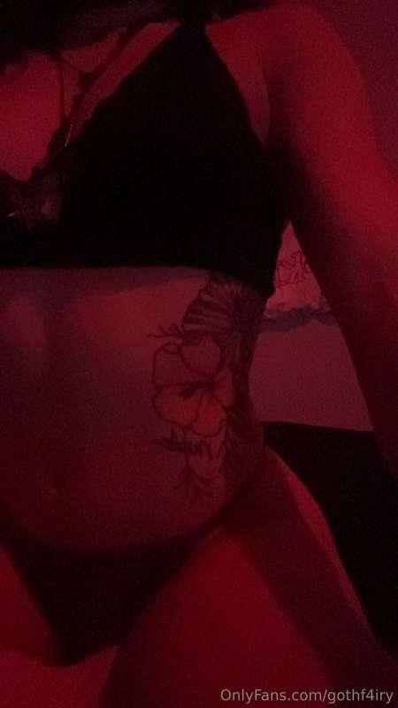 i want to show you my pleasures and how to please my little ..