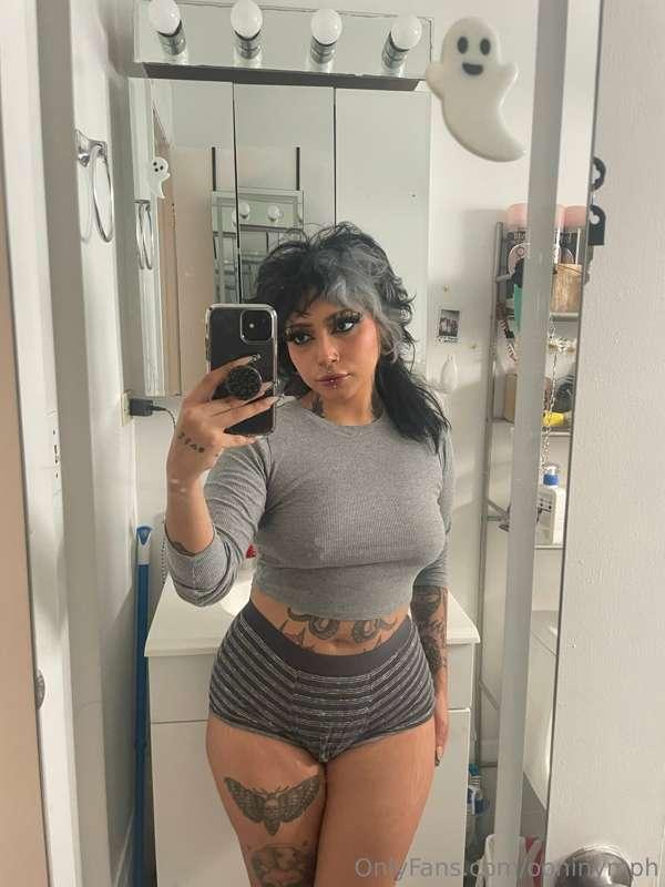 Would you let me sleepover in this fit?
