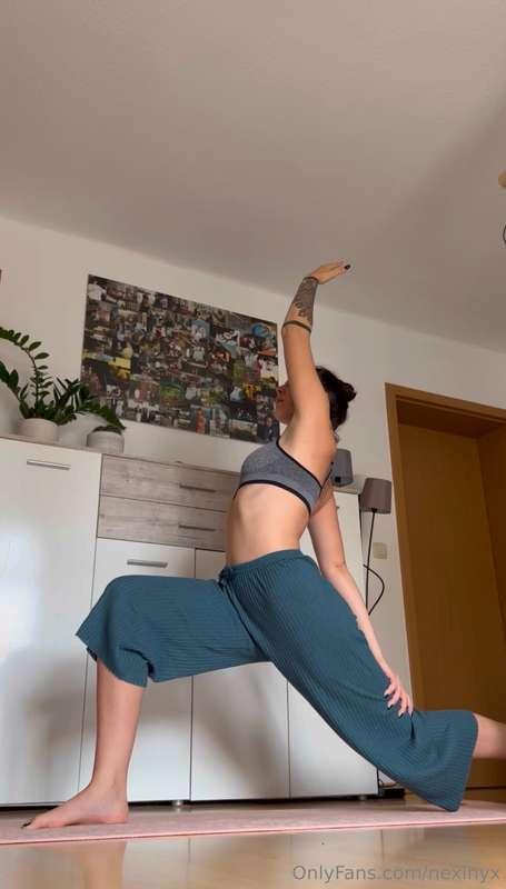 Yoga 🧘🏻‍♀️ 