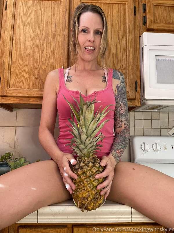 snackingwithskyler main image