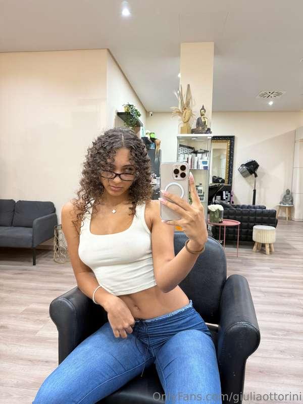 Troppo selvaggia con questi capelli? 🤭