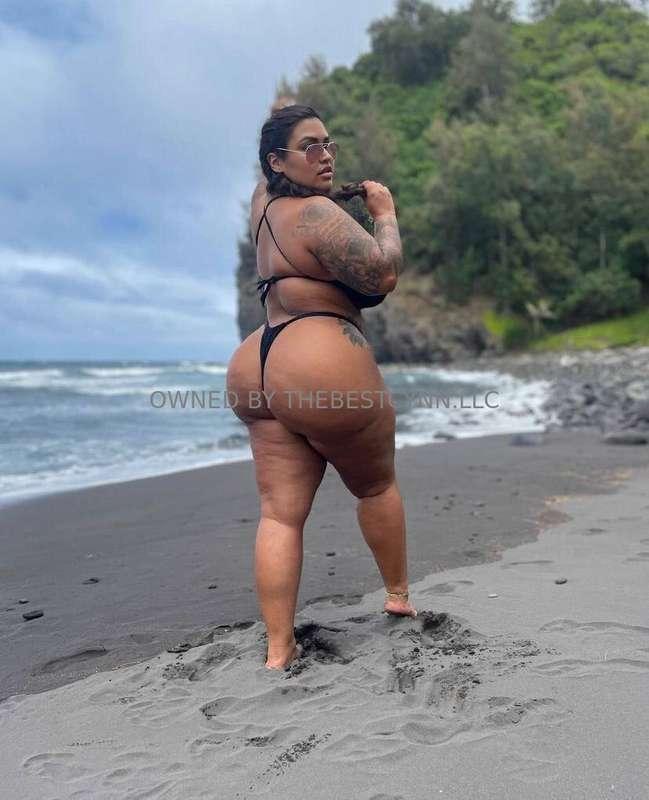 Missed the glow of the sea breeze? This beach bundle awaits!..