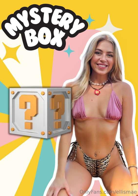 📦 MYSTERY BOX 📦Be one of the first 10 people to tip $30  and..
