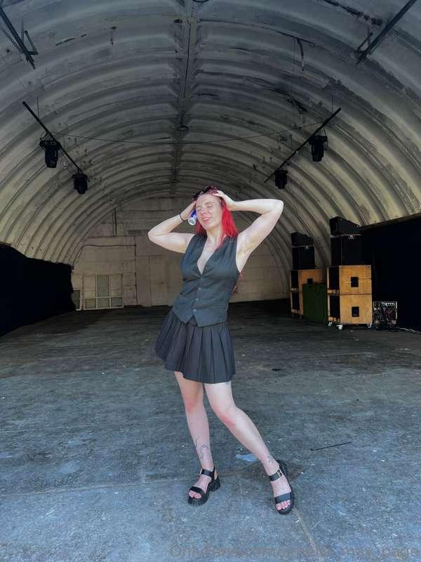 Yes, this is my hangar! Personal airplane is under repair, s..