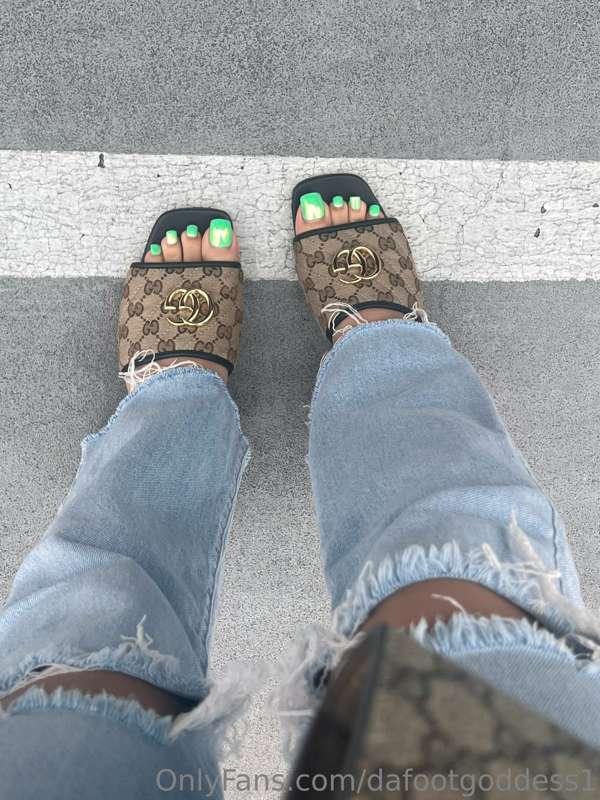 dafootgoddess1 image #0