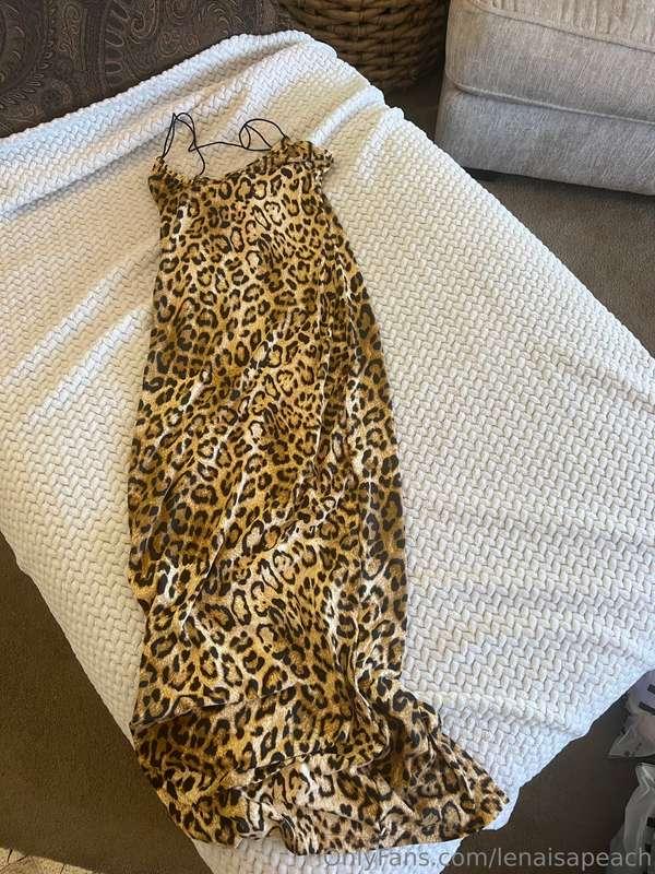 lenaisapeach image #19