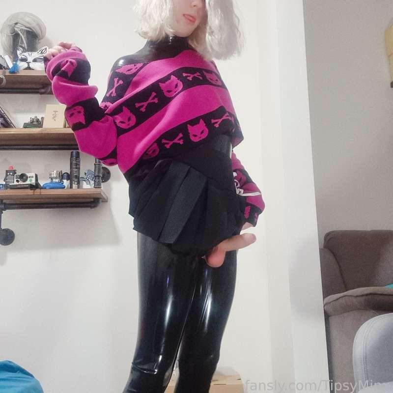 tipsyminx image #23