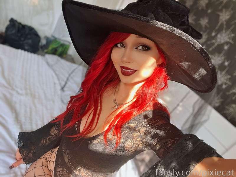 The rest of the Spooky Witch set!! I hope you all have the BEST Halloween EVER!!! Are you ready for the video drop ***tonight***????