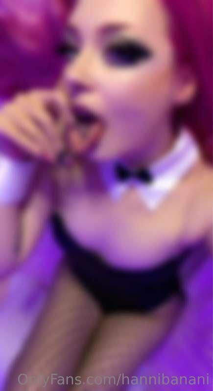 some POV bunny🐇🐇🐇 feed me veggies and ill be ur pet