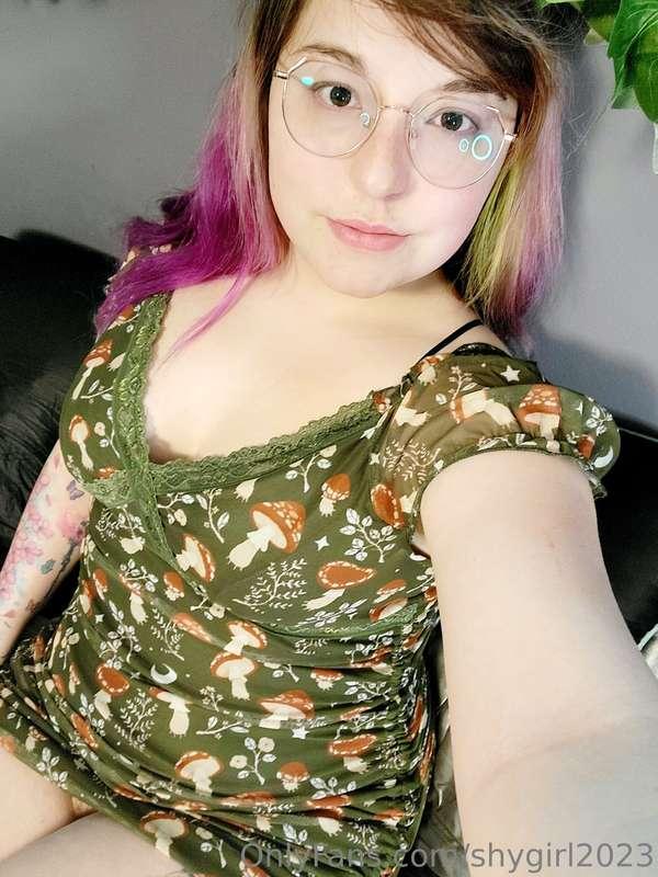 I got a 🍄 dress in the mail today! It's so adorable 🥺
