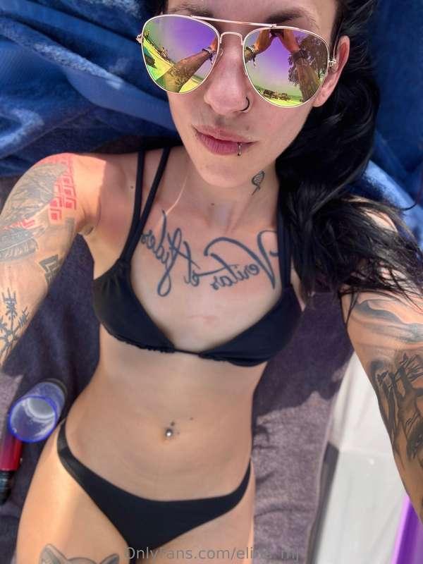 🤭 