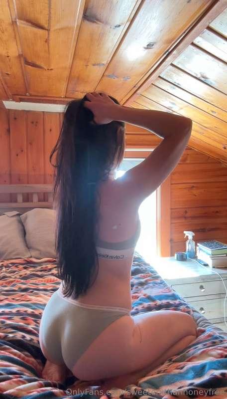 sweeterxthanhoneyfree image #0
