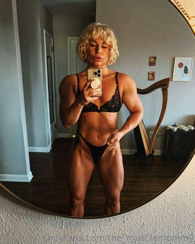 As seen on IG… are you following @the_musclemommy on IG/twit..