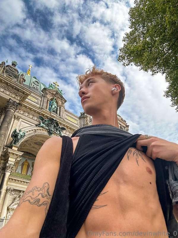 Devin in Germany 👀 How’s the view bb💋