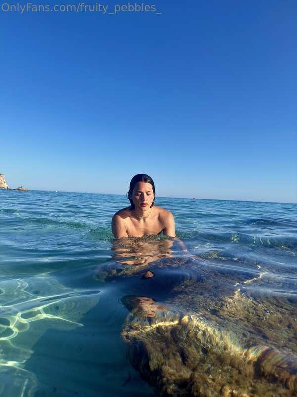 Seriously, I can’t get over the color of the water in Son Bo..