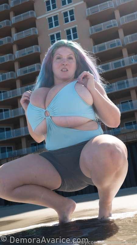 demoraavarice image #22