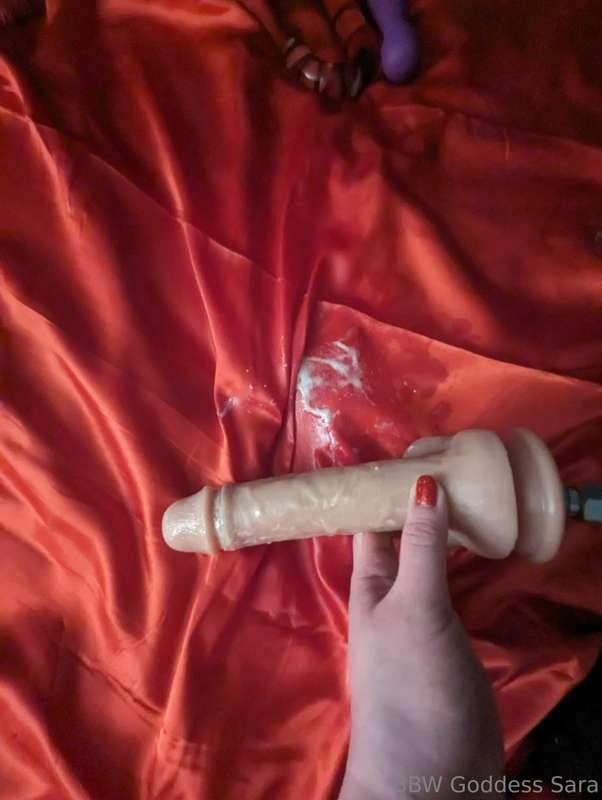 Look what a mess I made with my latest anal clip 🤭 I wiped i..