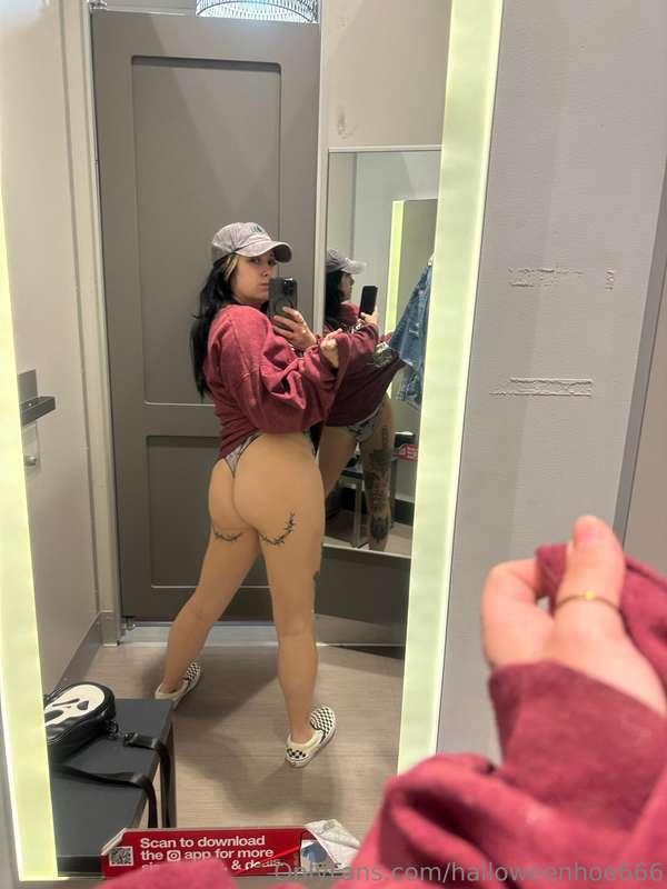 Went clothes shopping today! Thought you’d like these pics i..