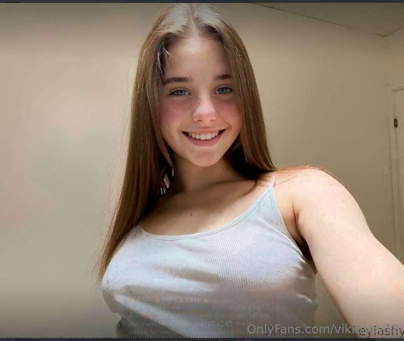 🔥𝐅𝐑𝐄𝐄🔥𝐅𝐑𝐄𝐄🔥𝐅𝐑𝐄𝐄🔥
This innocent cutie @leylashy loves to ride..