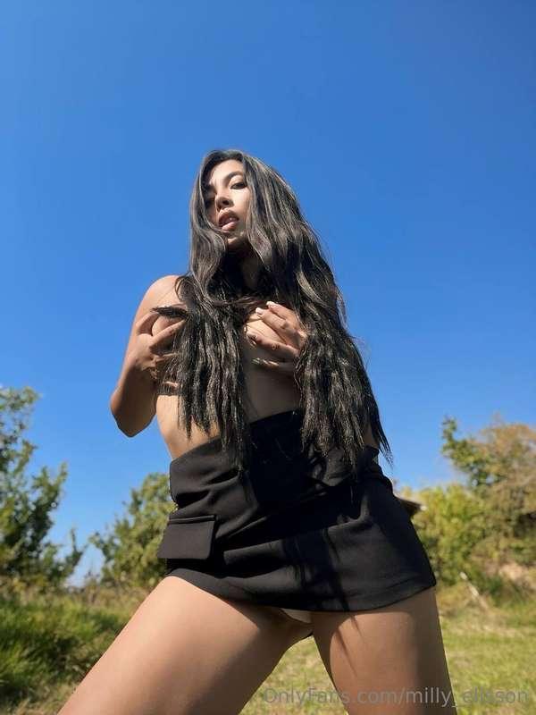 Showing off my sexuality to the max, babe! 💋🔥 Whether it's r..