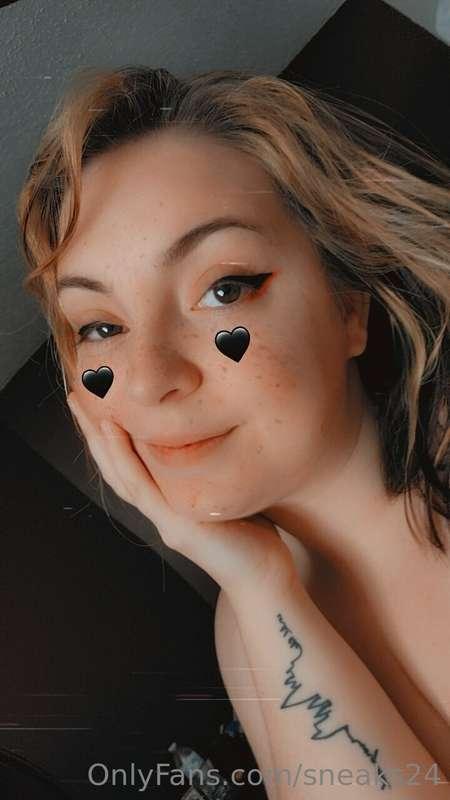 Someone come spoil me 💕