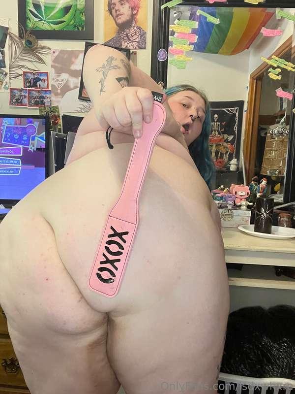 Come make my ass red 