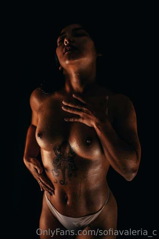 Tocándome te imagino