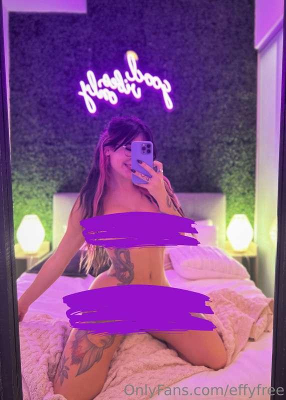 Back arched and ready to take your cock🥵