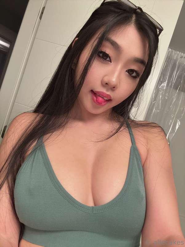 fuck it, no bra!! 
