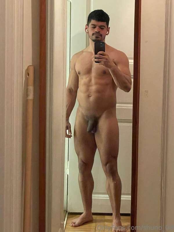 Love being naked 😈