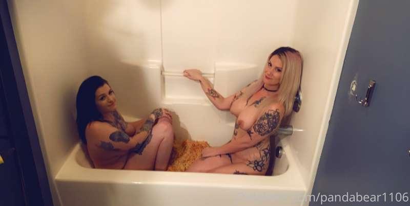 My best friend and I took a fun pasta bath together. Cant wa..