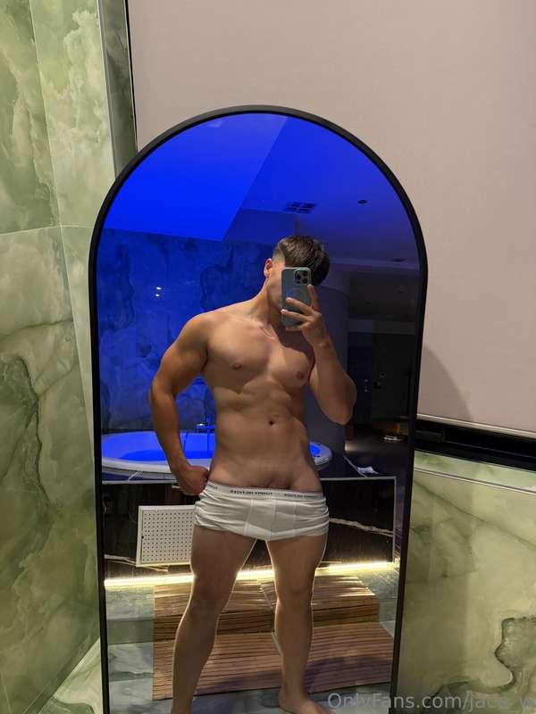 1❤️= Take em off