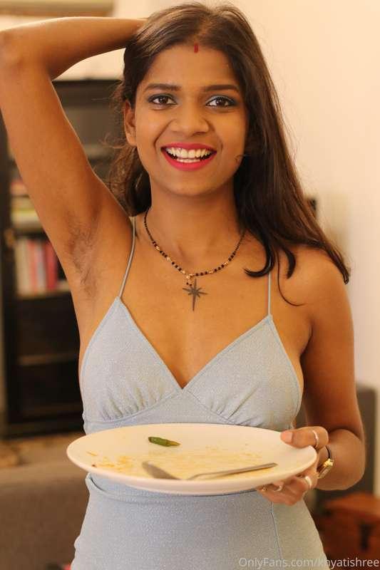 which one is your fav? Also, inbox me your PPV request