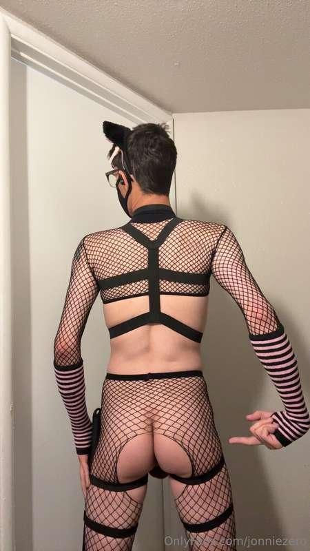 jonniezero image #10