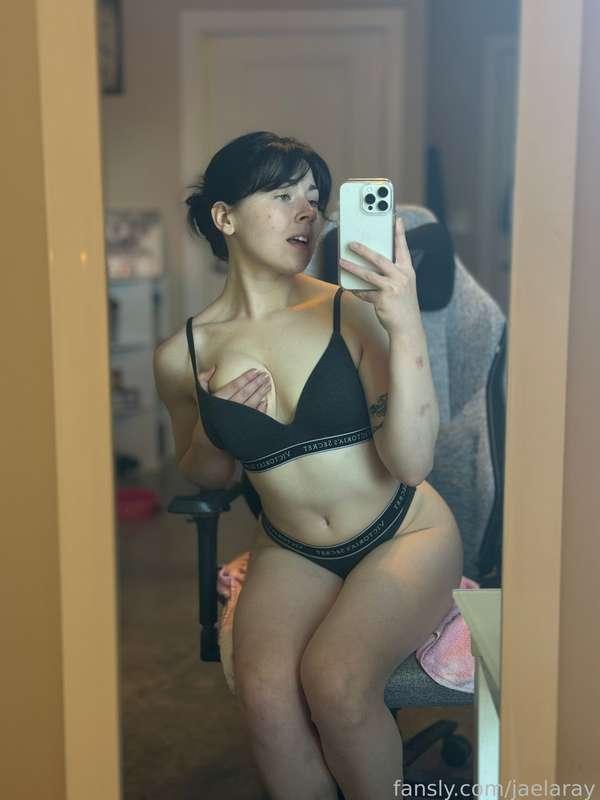 jaelaray image #1