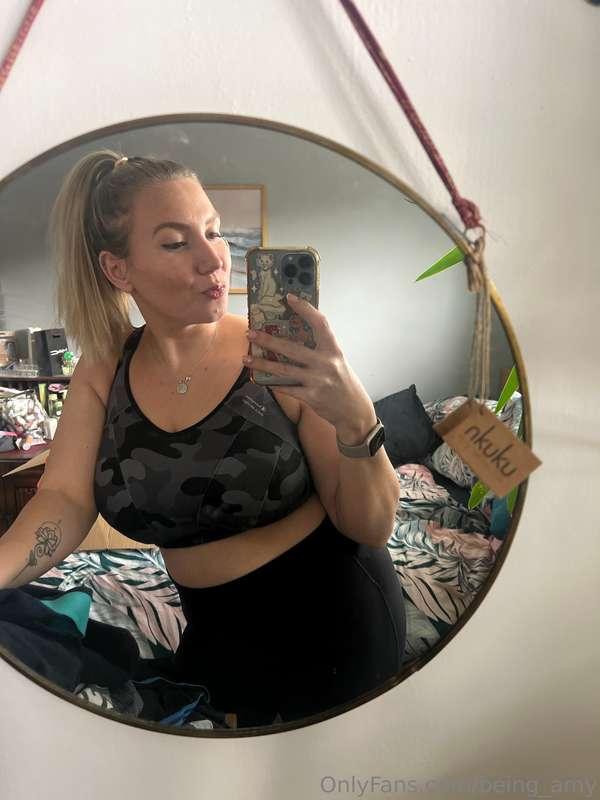 Going for a run! Think anyone will notice my boobs 😅
